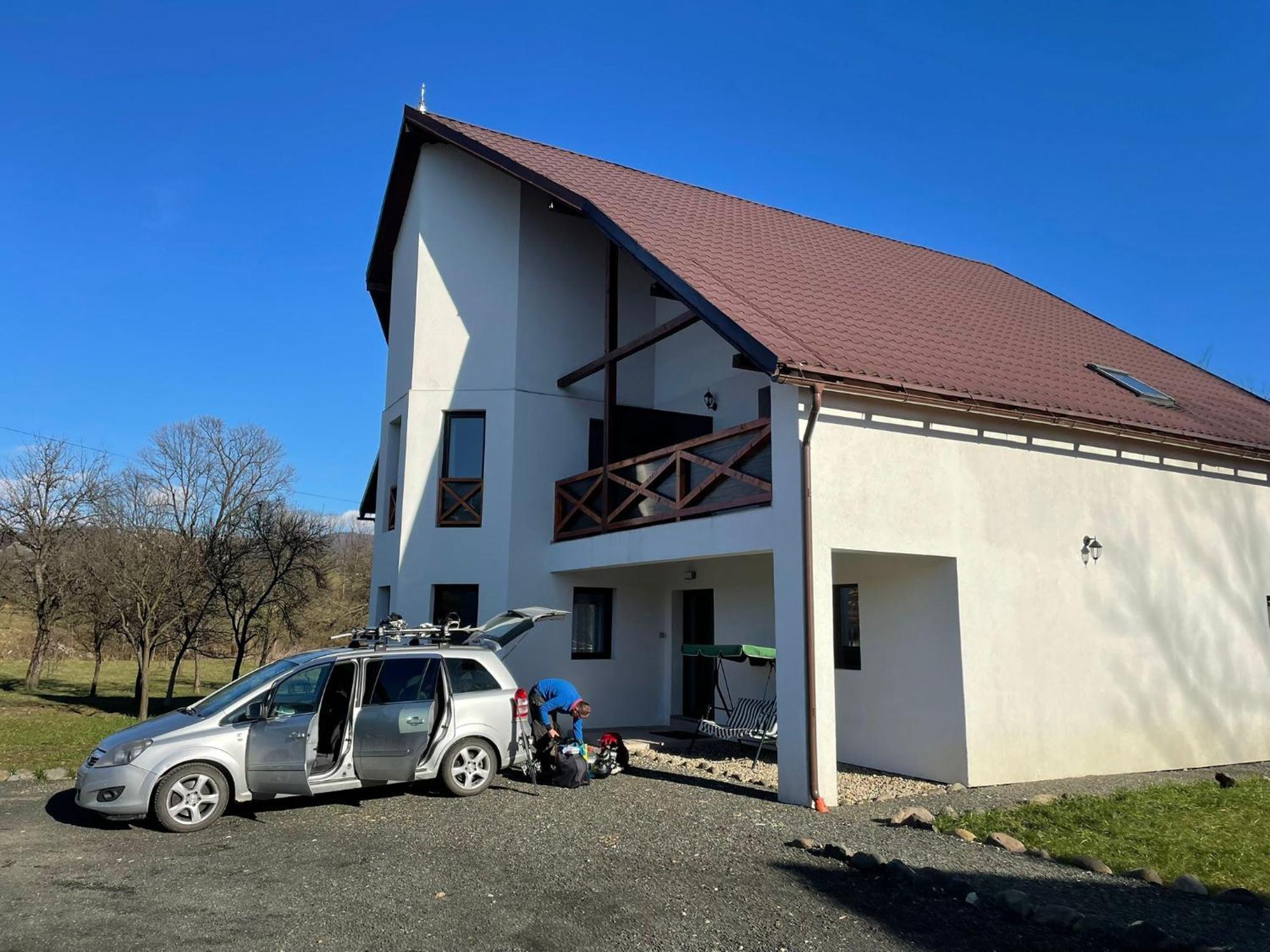 Pensiunea Rnb Maramures Surdesti  Exterior foto